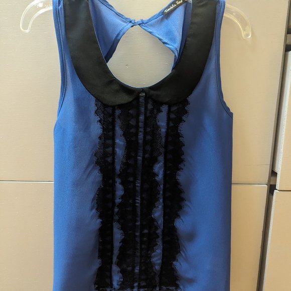 Double Zero Tops - Blue and black top with Peter Pan collar and lace detail